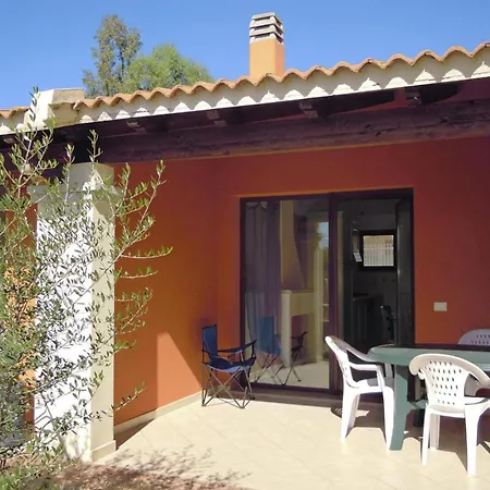 In Villaputzu With Garden Apartment