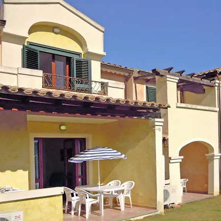Apartment In Villaputzu With Garden *