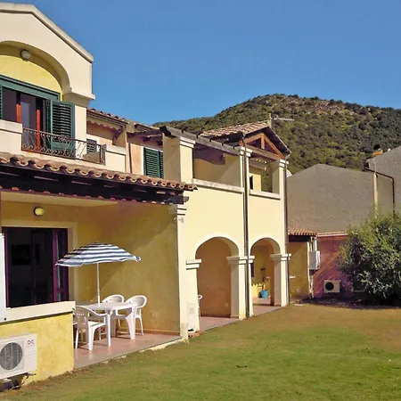 In Villaputzu With Garden Apartment Chia