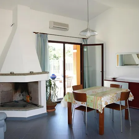 Apartment In Villaputzu With Garden